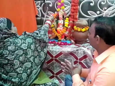 गणेश प्रतिमा के बाद BJP नेता रूबी आसिफ खान ने घर में स्थापित की मां दुर्गा की मूर्ति, 9 दिन रखेंगी व्रत