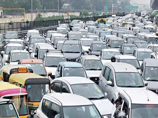 Delhi Traffic Jam: बार एसोसिएशन का है चुनाव, दिल्ली में इन रास्तों पर जाने से बचें, ट्रैफिक पुलिस ने जारी की एडवायजरी