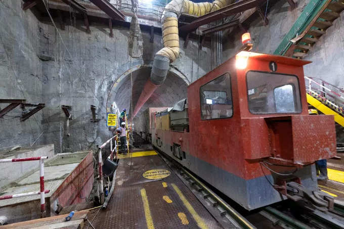 Rapid Rail Tunnel2
