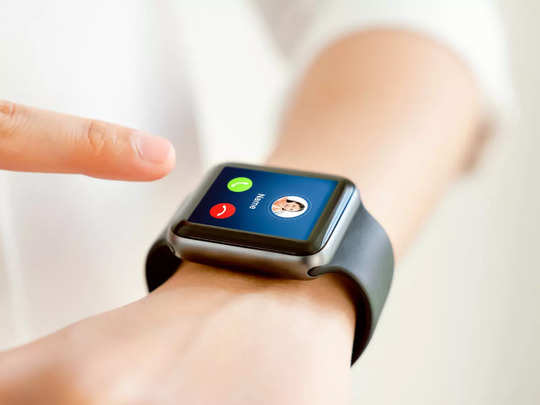 सेल में 78% की धांसू छूट पर इन Smartwatches को खरीदने का मिल रहा चांस, जल्‍दी कीजिए कहीं से हाथ न चला जाए मौका 