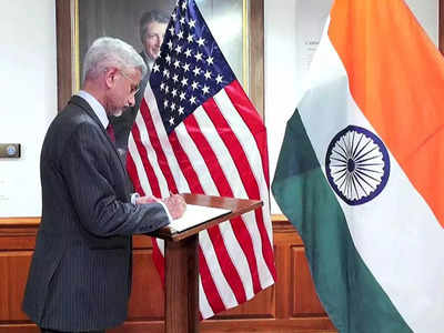 भारत पाकिस्तान के साथ रिश्तों को बैलेंस करने में जुटा अमेरिका, जानें कैसे दक्षिण एशिया में बदल रहे सारे समीकरण