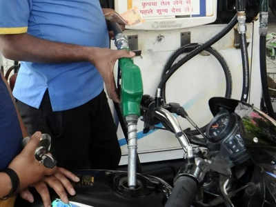 Petrol Diesel News: दिल्लीवालो ध्यान दें, 25 अक्टूबर से लेना है पेट्रोल-डीजल तो ये खबर आपके लिए, वरना पड़ेगा पछताना 