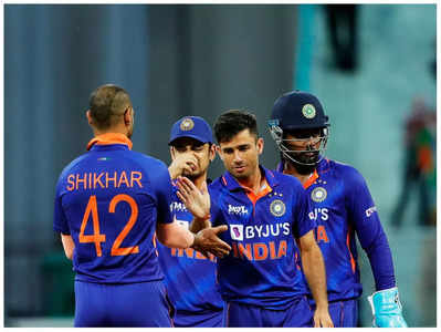 IND vs SA 1st ODI లో భారత్ ఫీల్డింగ్ తప్పిదాలు.. 4 క్యాచ్‌లు డ్రాప్