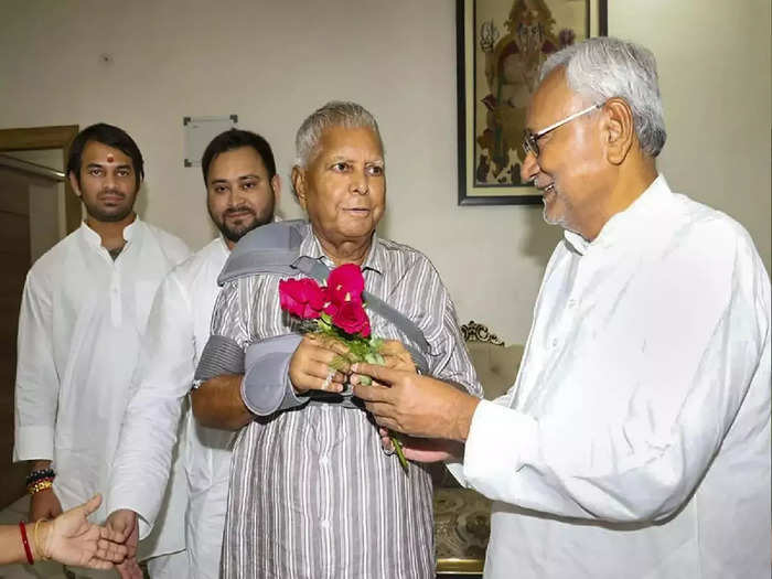 nitish lalu news news news