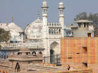 Gyanvapi Masjid Case మసీదులోని శివలింగంపై నేడు కోర్టు కీలక తీర్పు