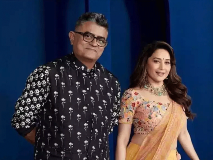 Gajraj Rao and Madhuri Dixit