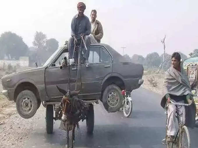 पाकिस्तान की घोड़ा-गाड़ी...!