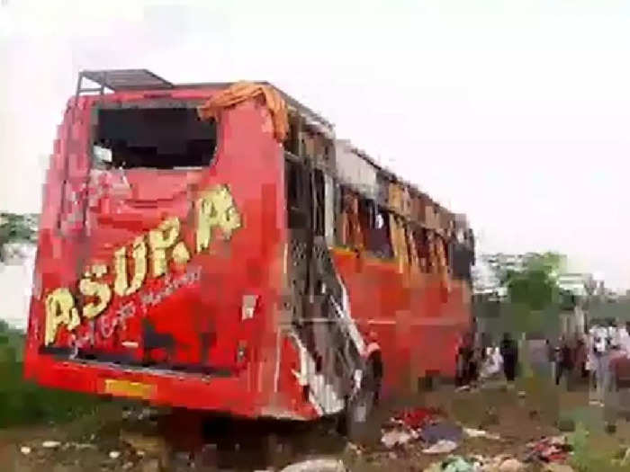 vadakkanchery bus accident