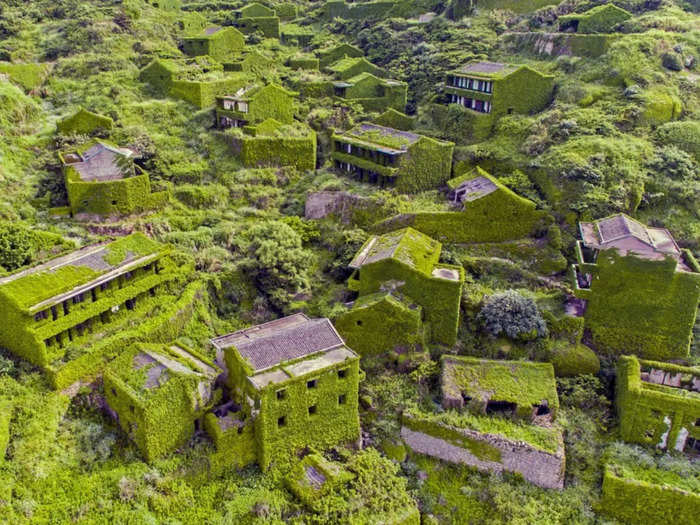 houtouwan village of china ghost town nature possession on house after people leave the village