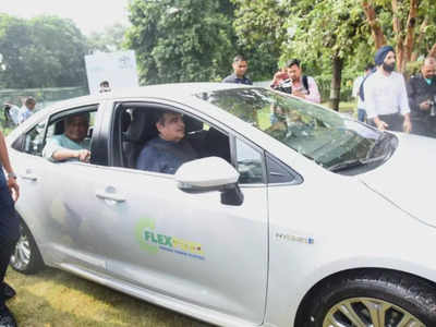 Hybrid EV In India: नितिन गडकरी का सपना पूरा! टोयोटा ने भारत में शुरू की हाइब्रिड ईवी की टेस्टिंग 
