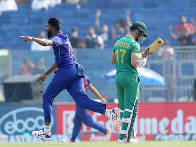 IND vs SA: भारत की छोटी टीम ने छुड़ाए साउथ अफ्रीका के छक्के, स्पिनरों की फिरकी के आगे लट्टू की तरह नाचे 
