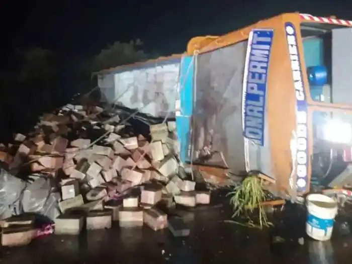 mumbai-pune-accident