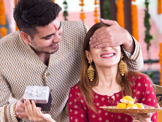 Diwali gifting ideas: Gadgets you can gift your spouse this Diwali | Tech  News