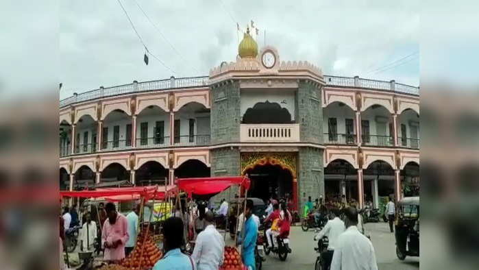 लातूरमध्ये धक्कादायक घटना 