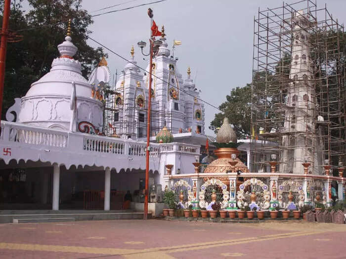 Record bid found for a shop in Indore's Khajrana Ganesh Mandir (File Photo) Record bid found for a shop in Indore's Khajrana Ganesh Mandir (File Photo)