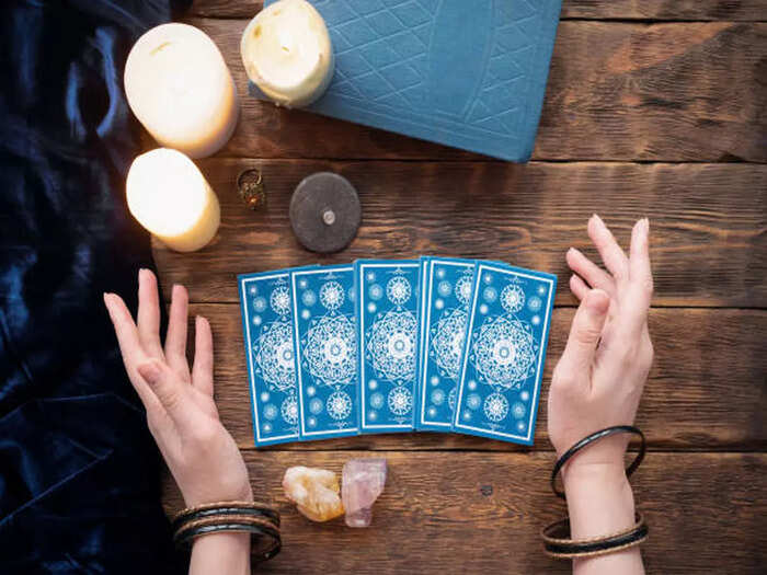 Weekly Tarot Card Reading Weekly Tarot Card Reading