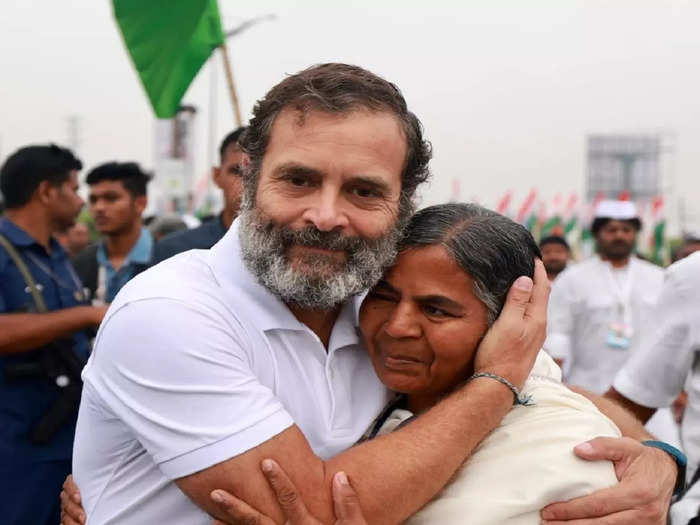 radhika vemula meets rahul gandhi in bharat jodo yatra