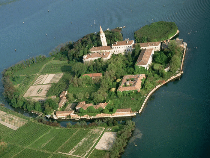 poveglia-island