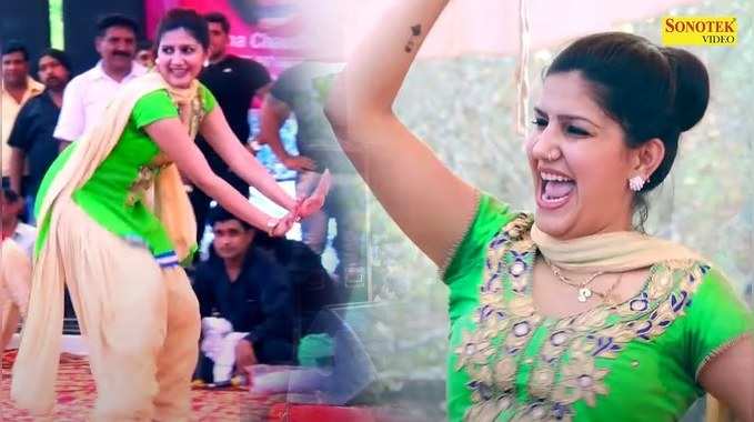 Sapna Choudhary Dance: सपना चौधरी के मिलियन वाले लटके- झटके लुट गए महफिल, फैंस भी करने लगे चटक- मटक 