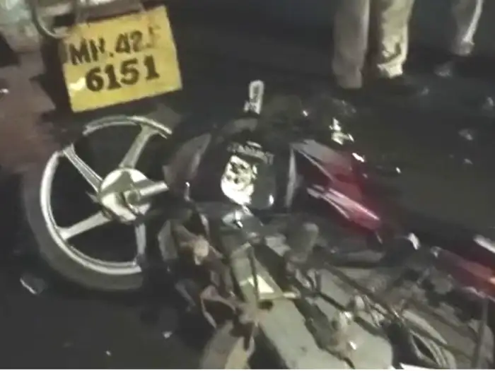 major road accident on patas daund raod