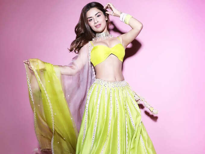 avneet kaur photos, छोटा सा ब्लाउज पहन 21 साल की इस लड़की ने बॉलीवुड की यंग बेब्स को भी जलाया, खूबसूरती के आगे कसम से सब कुछ फेल - tv actress avneet kaur looks sizzles and beautiful in neon green lehenga set avneet kaur photos, छोटा सा ब्लाउज पहन 21 साल की इस लड़की ने बॉलीवुड की यंग बेब्स को भी जलाया, खूबसूरती के आगे कसम से सब कुछ फेल - tv actress avneet kaur looks sizzles and beautiful in neon green lehenga set