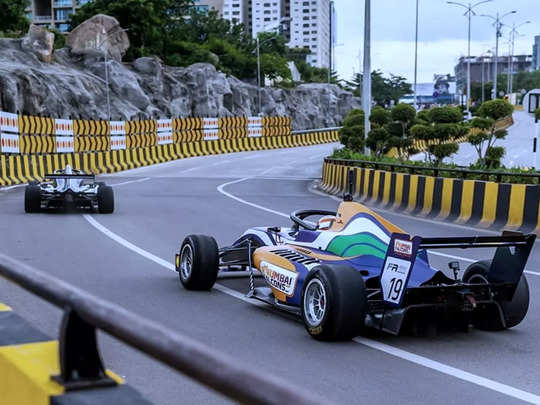 formula e racing in hyderabad, Indian Racing League: హైదరాబాద్‌లో 'ఫార్ములా  ఈ రేసింగ్' ప్రారంభ ఎడిషన్‌కు టికెట్లు విడుదల - tickets for india's first  ever street circuit race to be held at ...