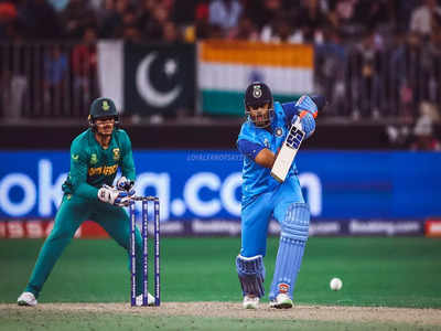 ICC T20 rankings: सूर्या की चमक बरकरार, भारत ने भले ही टी-20 वर्ल्ड कप गंवाया पर यादव नंबर वन बल्लेबाज 