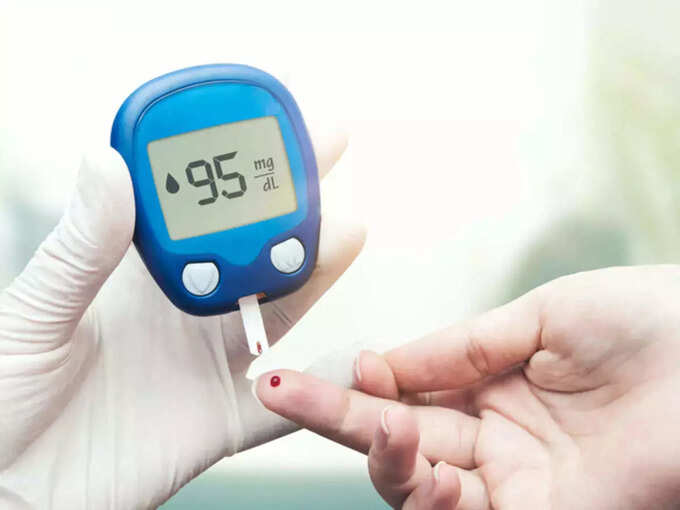 ऐलोवेरा+हल्दी फार्मूले से दें खुद को Immunity का आशीर्वाद, प्रदूषण-इंफेक्शन के बीच रहेंगे सेफ मिलेंगे ये 5 फायदे भी - aloe vera turmeric drink is immunity booster helps to detox body ऐलोवेरा+हल्दी फार्मूले से दें खुद को Immunity का आशीर्वाद, प्रदूषण-इंफेक्शन के बीच रहेंगे सेफ मिलेंगे ये 5 फायदे भी - aloe vera turmeric drink is immunity booster helps to detox body