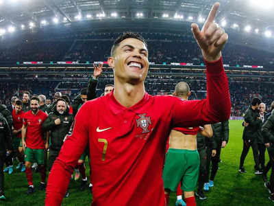 Cristiano Ronaldo : তিক্ততাতেই শেষ সম্পর্ক, ম্যাঞ্চেস্টার ইউনাইটেড ছাড়লেন রোনাল্ডো