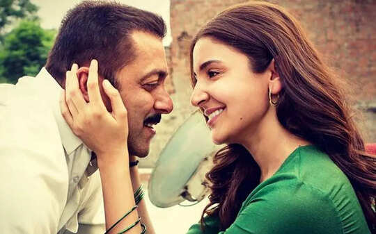 Romantic Movies: क्या आप भी अपने गर्लफ्रेंड या बॉयफ्रेंड से तंग आ चुके हैं? साथ बैठकर देख डालिए ये 10 फिल्में