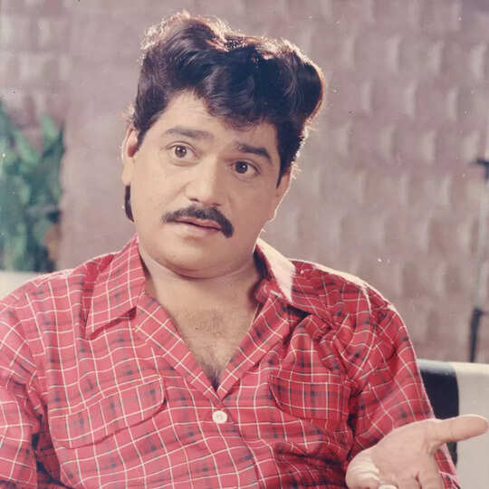 Best Comedians: कॉमेडी पसंद है तो इन एक्टर्स की फिल्में देखिए, ये वो हैं जिन्होंने सिनेमा को हंसना सिखाया