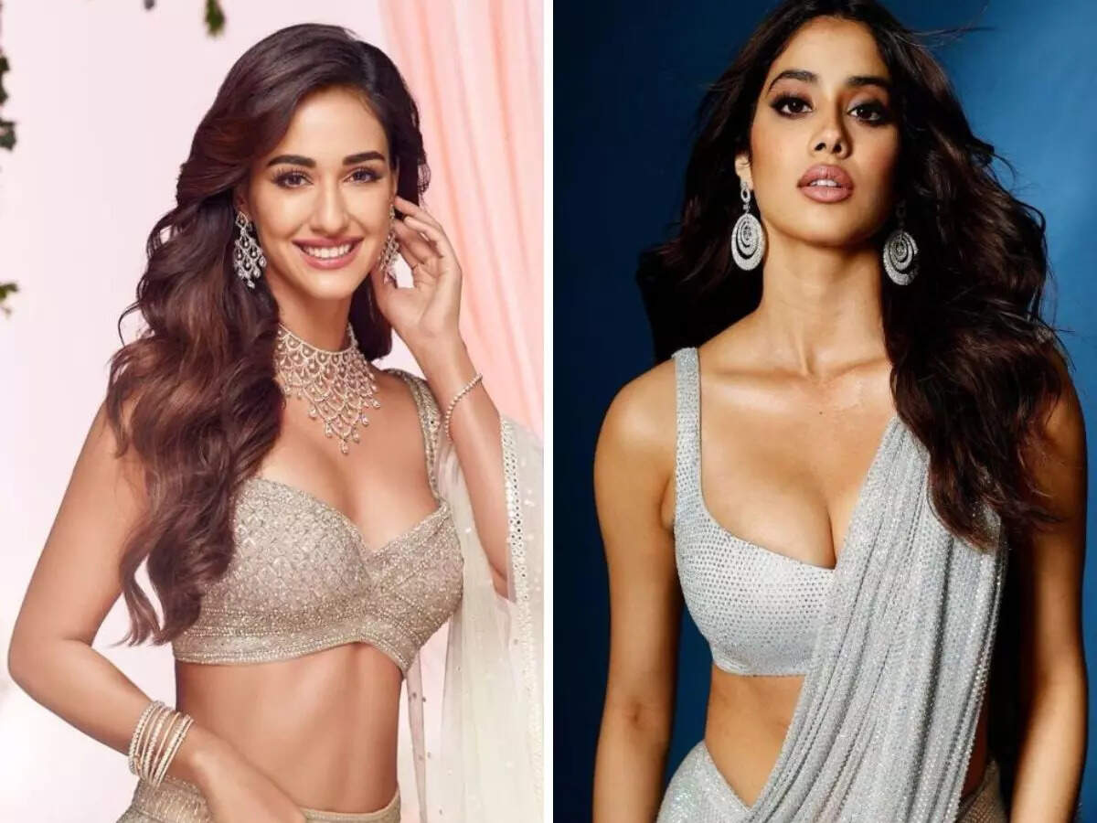 Blouse,Latest New Blouse Designs: ब्लाउज के ये ट्रेंडी डिजाइन बदल देंगे  आपकी सिंपल साड़ी का भी लुक - try these 5 trendy blouse designs for simple  saree on wedding party - Hindi Filmipop