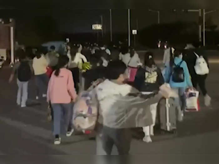 Protests erupt at worlds biggest iPhone factory in Chinas Zhengzhou, heres why