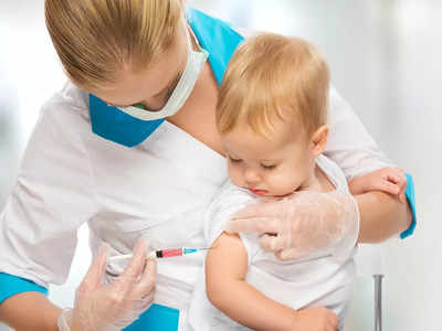बुखार या सर्दी जुकाम होने पर भी क्‍या बेबी को वैक्‍सीन लगवाना चाहिए?<sup></sup>