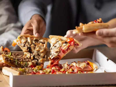 पिझ्झा-बर्गर खाल्ल्याने होऊ शकतो हा जीवघेणा आजार, पुरुषांसाठी अधिक धोकादायक, शास्त्रज्ञांचा इशारा