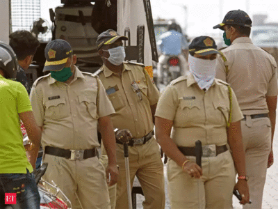 Section 144: मुंबई में 2 जनवरी तक कर्फ्यू, प्रदर्शन, नारेबाजी समेत क्या बैन... पढ़ें पुलिस का क्या आदेश