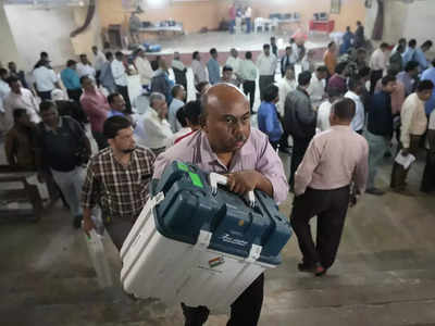 Gujarat Polling : गुजरातमध्ये आज दुसऱ्या टप्प्याचे मतदान, ९३ जागांसाठी मतदार बजावणार कर्तव्य 