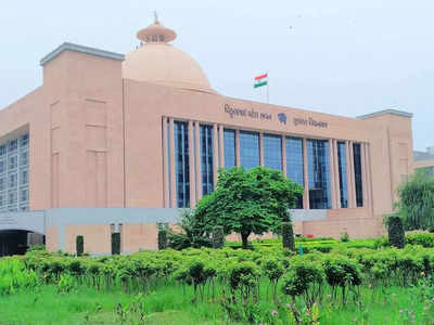 Gujarat Assembly Session: 20 दिसंबर को शपथ लेंगे गुजरात के नए विधायक, जानिए राज्यपाल ने किसको बनाया प्रोटेम स्पीकर 