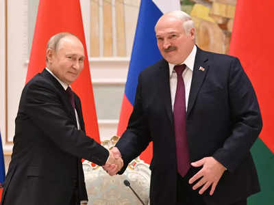 Putin Belarus Visit: बेलारूस के तानाशाह लुकाशेंको से क्‍यों मिलने पहुंचे रूसी राष्‍ट्रपति पुतिन? दहशत में आया यूक्रेन 
