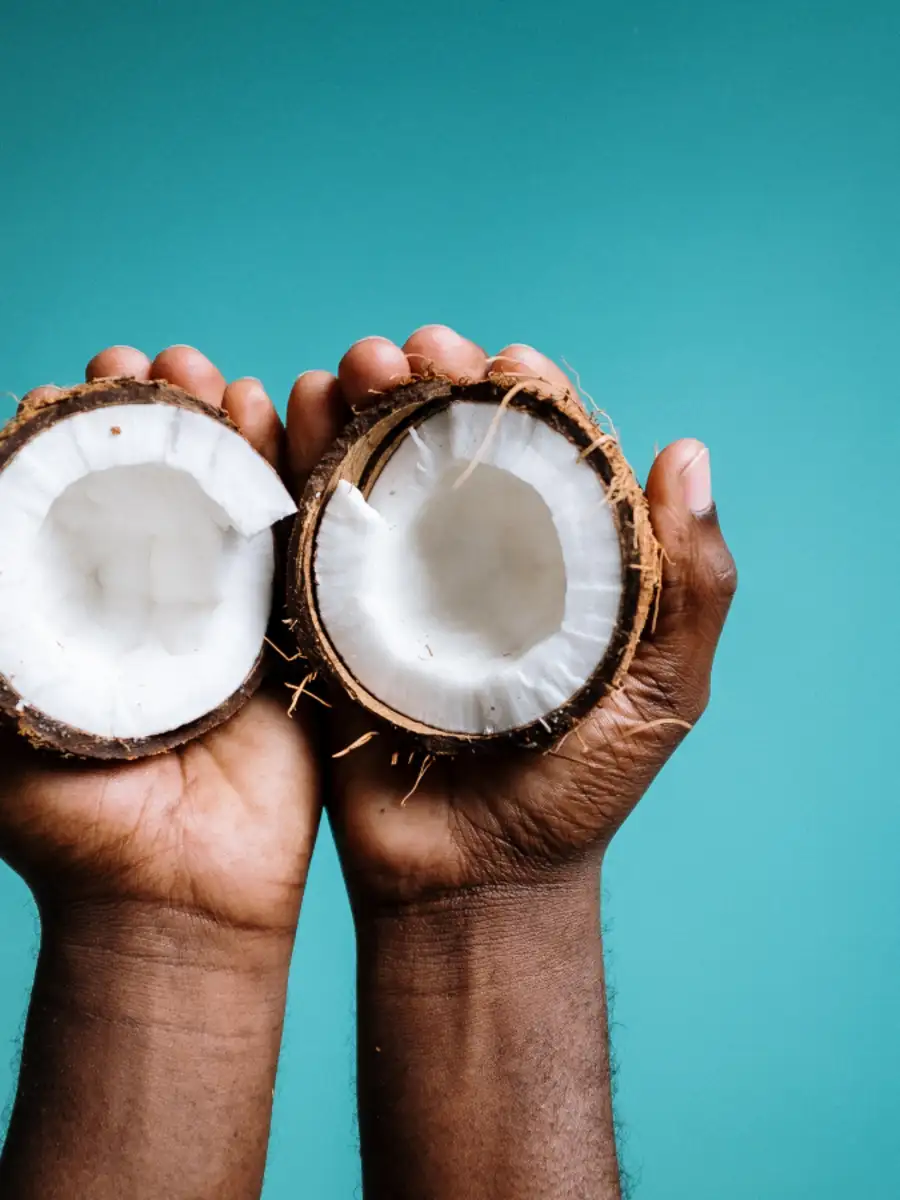 Coconut Oil Tips to relieve constipation in babies with coconut oil