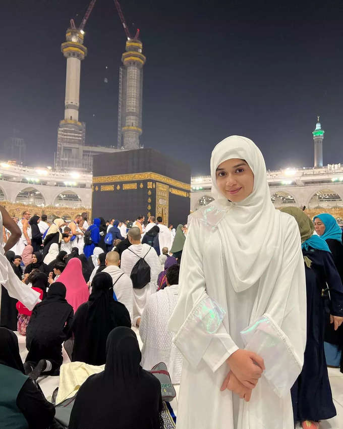 Jannat Zubair reached Mecca to perform Umrah with brother Ayan, was ...