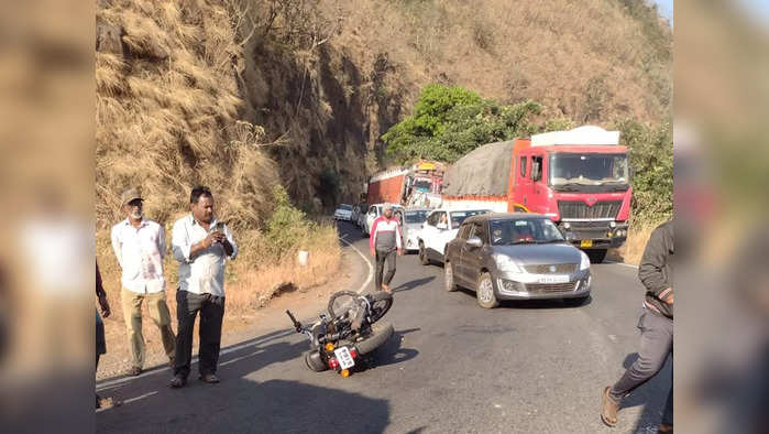 साताऱ्यातील दुचाकीस्वाराचा आंबा घाटात अपघाती मृत्यू