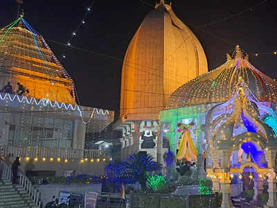 पारसनाथ को पर्यटन स्थल घोषित करने पर देश भर में विरोध-प्रदर्शन, 27 जनवरी से सम्मेद शिखरजी में जुटेंगे जैन श्रद्धालु 