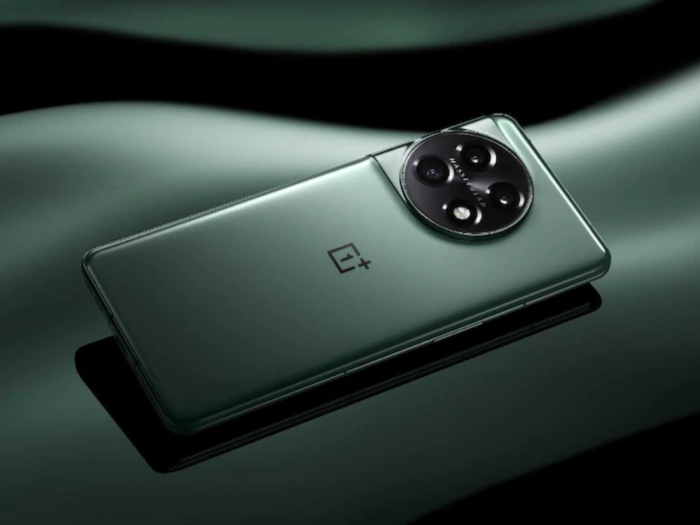 ONEPLUS 11 LAUNCH TODAY