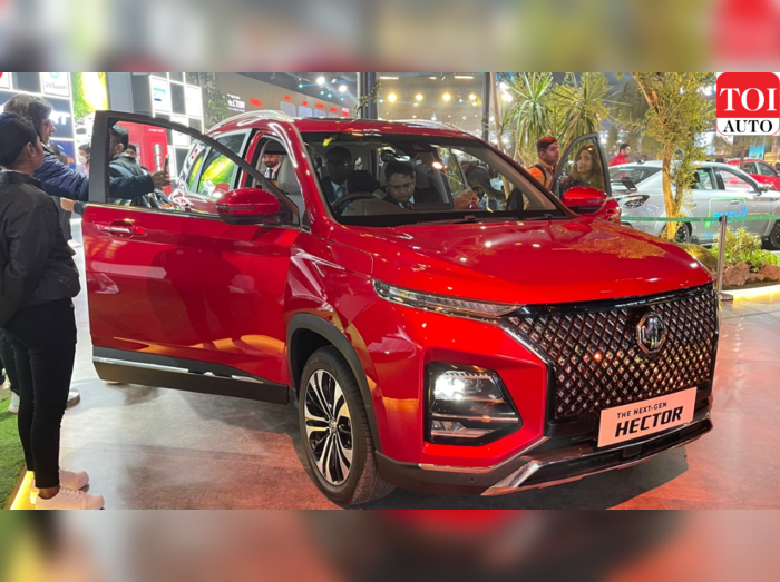 MG Hector 2023 launched at Auto Expo 2023: Price starts at Rs 14.72 lakh