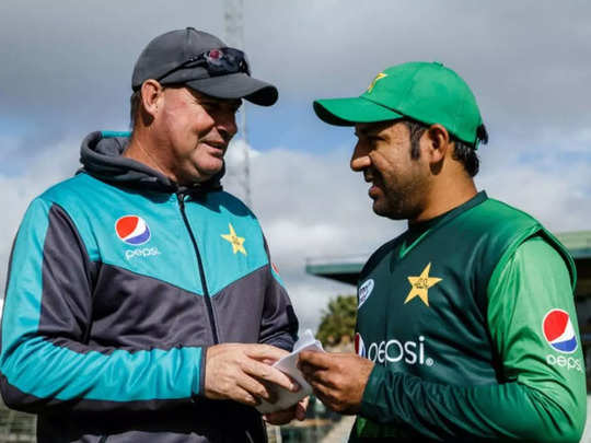 Pakistan Coach: हाय रे पाकिस्तान की किस्मत! आखिर क्यों कोई हेड कोच बनने को ही नहीं तैयार 