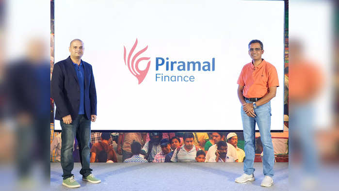 Unveiling of Piramal Finance logo