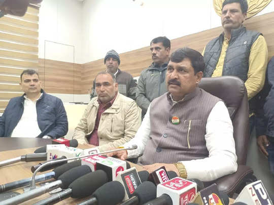 Haryana Politics: निर्दलीय विधायक बलराज कुंडू बनाएंगे नई पार्टी, 26 जनवरी से शुरू करेंगे पद यात्रा