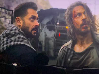 Salman Khan in Pathaan: शाहरुख को बचाने टाइगर की धुआंधार एंट्री, पठान में सलमान खान को देख क्रेजी हुए फैंस 
