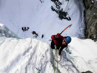 Ice Climbing Fest: ఇలాంటి సాహస క్రీడలు చేయాలనే కోరిక ఉంటే.. ఐస్ క్లైంబింగ్ ఫెస్ట్‌లో పాల్గొనండి..